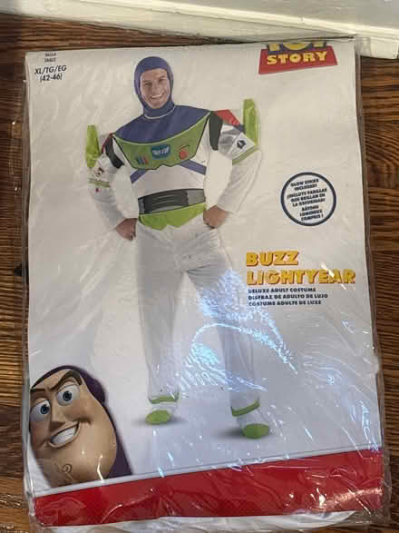 Photo of free Men’s buzz light year costume (Scarsdale) #1