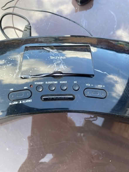 Photo of free Radio Technika (TW14 bedfont) #2
