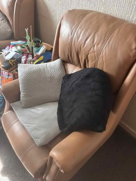 Photo of free 2 seater a chair and recliner (Ilkeston) #2