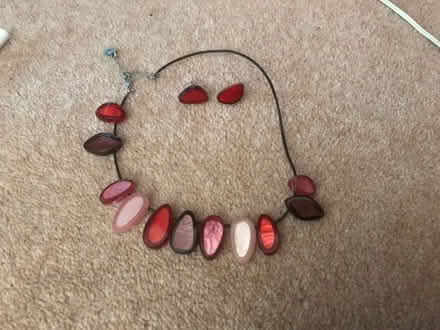 Photo of free Pink/reds plastic necklet w matching red earrings (pierced)G (Woodley RG6) #1