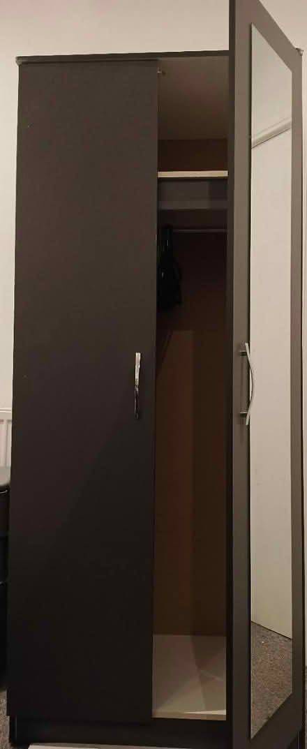 Photo of Wardrobe (DE1) #1