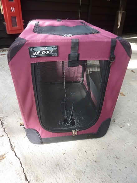 Photo of free Dog crate / pen needs repair (Hanley Castle WR8) #2