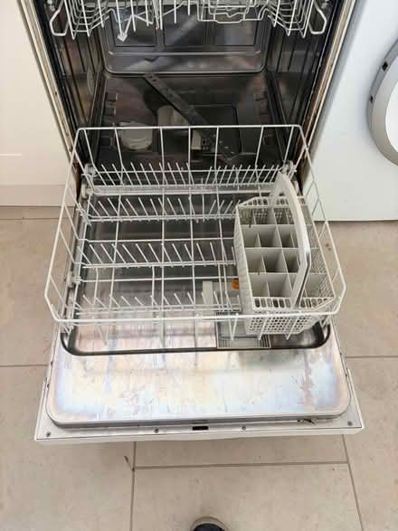 Photo of free Miele full-size dishwasher – reliable older model (Bishop's Stortford CM23) #3