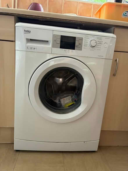 Photo of free Beko WNB 714422W Washing Machine (Redditch, B98) #1