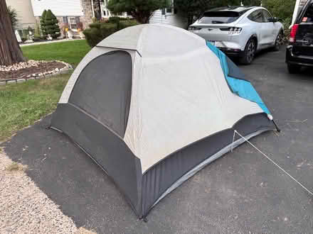 Photo of free Tent: 3 person, 7x7 (Broomall - Lawrence Park area) #4