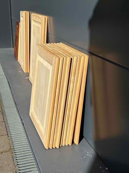 Photo of free 16 kitchen cabinet doors (LE16 9) #2