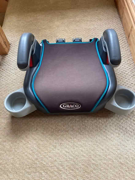 Photo of free Child’s Graco Booster Seat (Southport PR9) #2