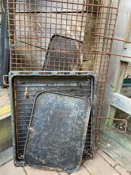 Photo of free More mud kitchen stuff (Blacklands TN34) #1