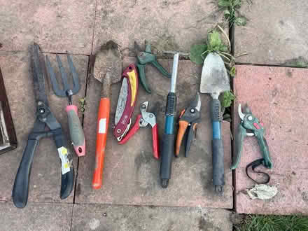 Photo of free Garden tools in a box (Ospringe ME13) #1