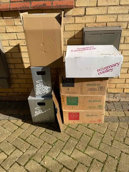 Photo of free Boxes (Downhead Park MK15) #1