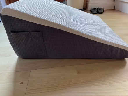 Photo of free Wedge pillow (Harringay N4) #1