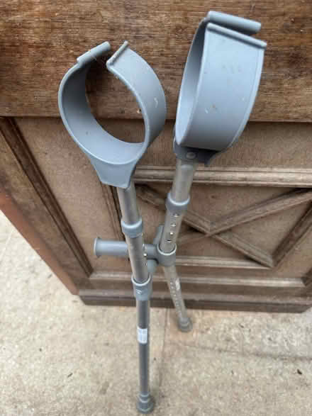 Photo of free Crutches (WA4, Appleton) #2