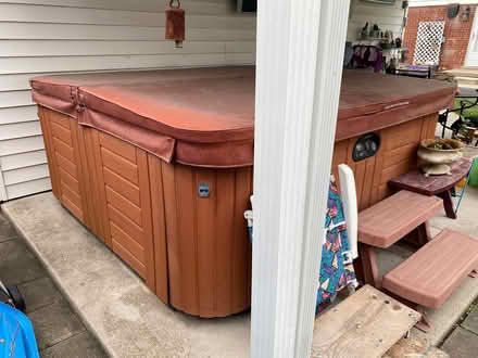 Photo of free Hot springs hot tub (Westland) #4