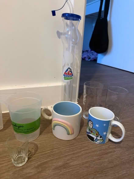 Photo of free Glasses and mugs (Feltham TW14) #4