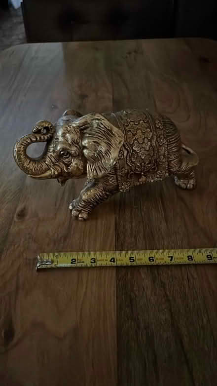 Photo of free Elephant statue (Niles) #1