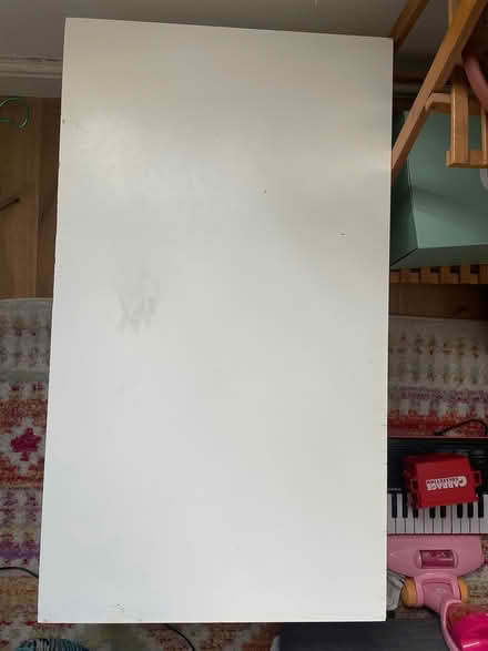 Photo of free White coffee table (SE264EU) #4