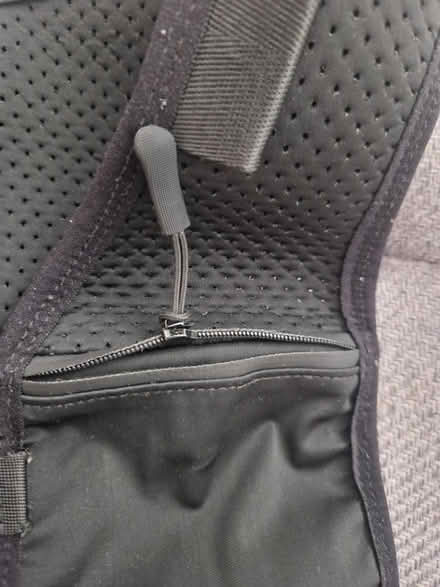 Photo of free Running vest (SE10) #3