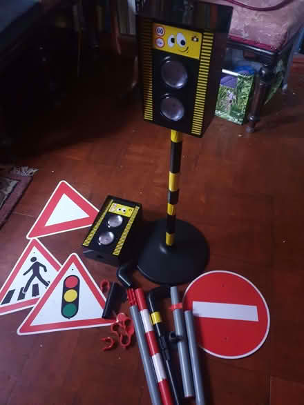 Photo of free Children's Road Sign Set (Breadsall DE21) #1