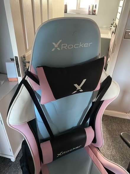 Photo of free x rocker chair must go today (Fyfield OX13) #2