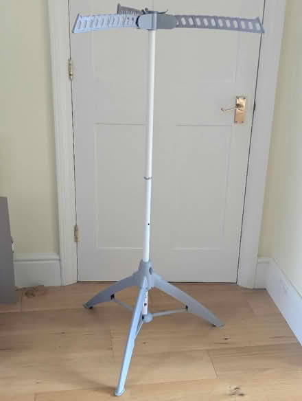 Photo of free Hanger Dryer (Battle RG30) #1