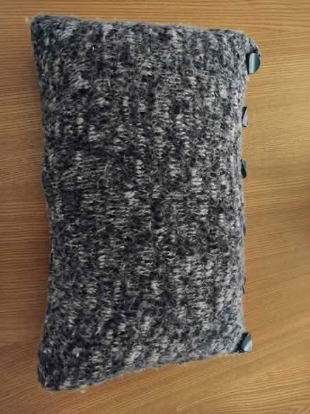 Photo of free Cushion (Starbeck HG1) #1