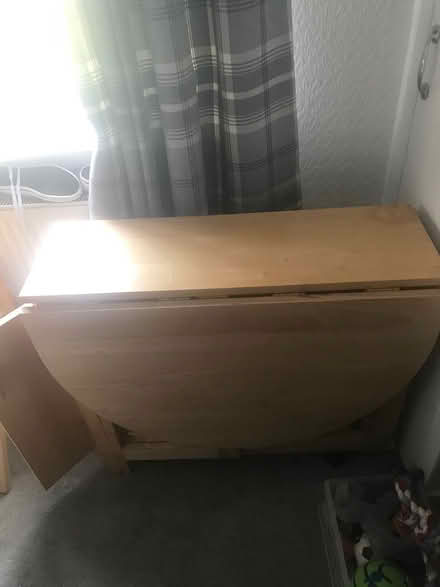 Photo of free Foldable table & 4 chairs (Edinburgh EH125SL) #2