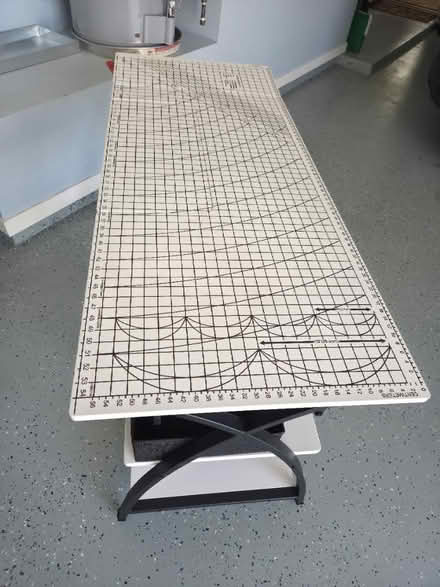 Photo of free Sewing table (Metro Verde) #4