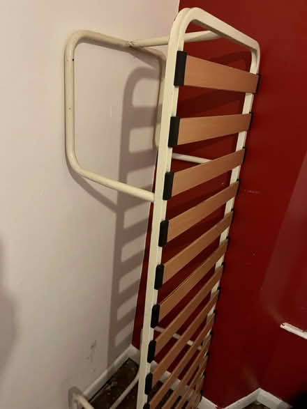 Photo of free Single bed (L17) #1