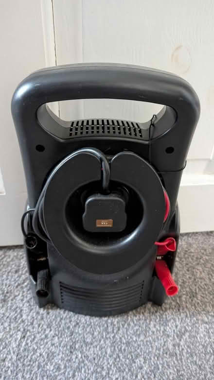 Photo of free Car battery charger (Plaistow E13) #2