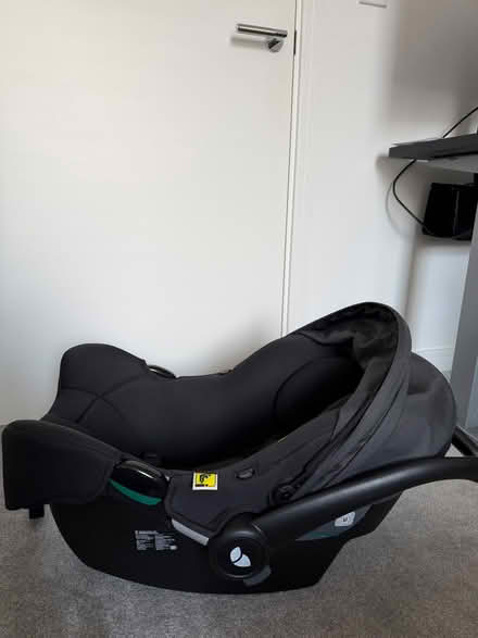 Photo of free Joie I Snug 2 Car Seat (South Oxhey WD19) #3