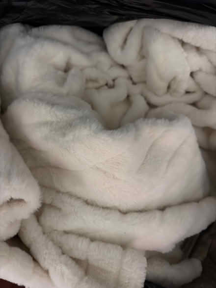 Photo of free Faux thick fabric with other types of fabric (Longsight M12) #1