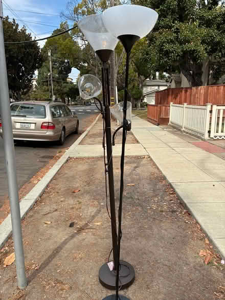 Photo of free Fully working lamps (View st and Dana.) #1