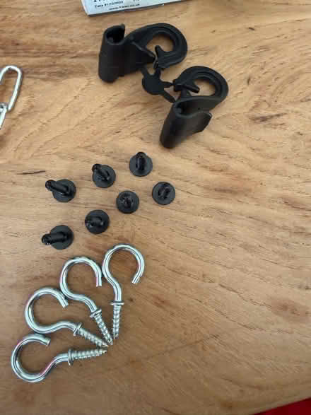 Photo of free Vintage Door knobs, chains and screws (South Croydon CR2) #4