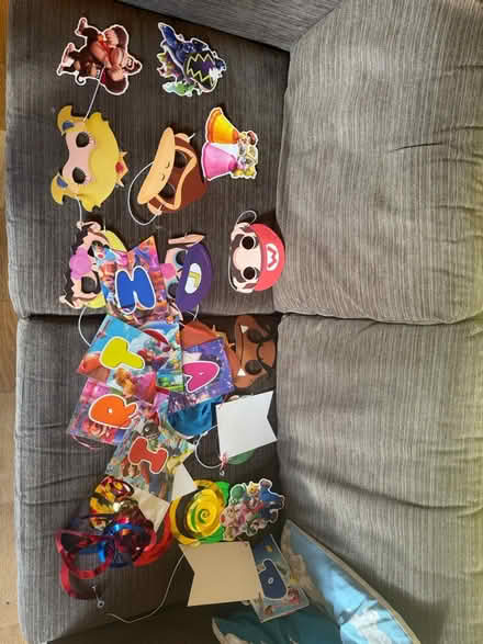 Photo of free Super Mario party decorations (Balham) #1