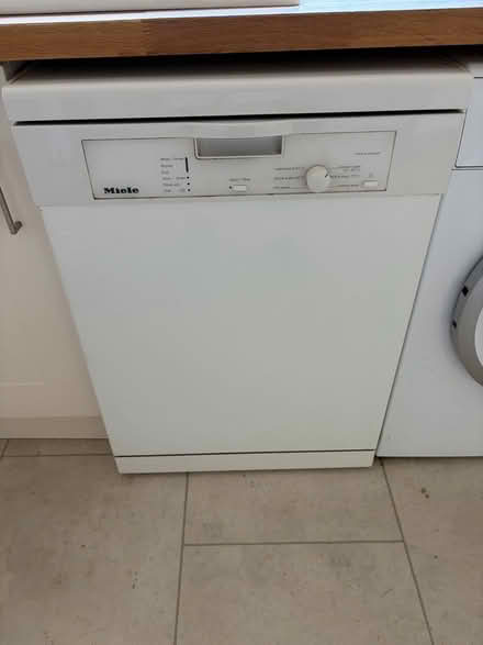 Photo of free Miele full-size dishwasher – reliable older model (Bishop's Stortford CM23) #1