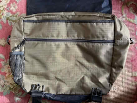 Photo of free Shoulder bag (Moorlands LA1) #1