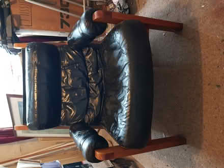 Photo of free Sofa & 2 armchairs (Berkhamsted HP4) #3