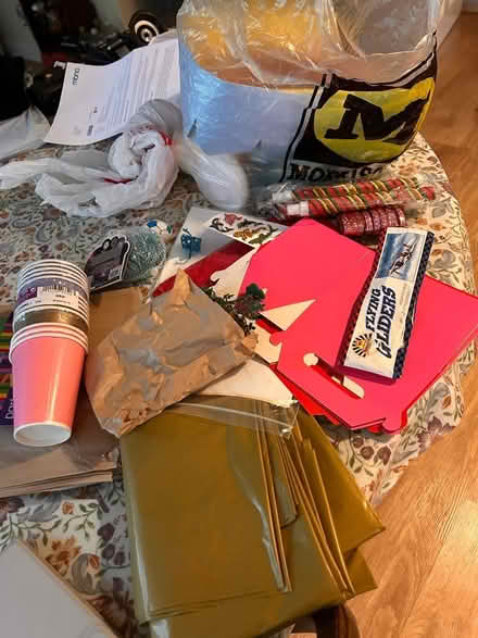 Photo of free Children’s party stuff (Shobdon HR6) #1