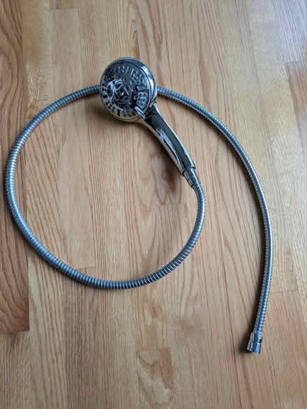 Photo of free Shower head (W. Hiawatha Trail, Mt Prospect) #1
