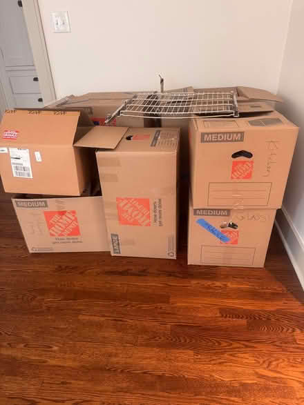 Photo of free Boxes for packing/moving (Wallingford) #1