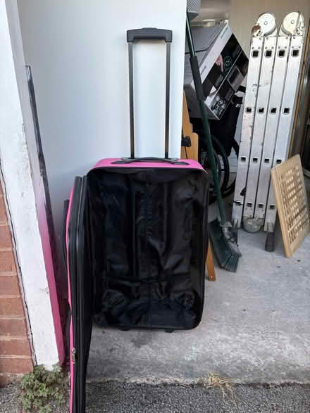 Photo of free Pink Suitcase (DE757TL) #2