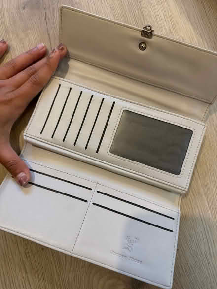 Photo of free Wallet (Bellina Mews NW5) #2