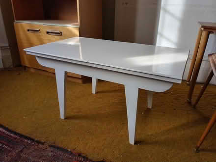 Photo of free White side table (North Finchley) #1