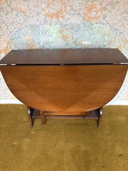 Photo of free Drop leaf dining table (West Watford WD18) #1