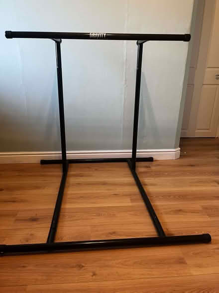 Photo of free Freestanding Pull up / dips bar (Barleybank G66) #1