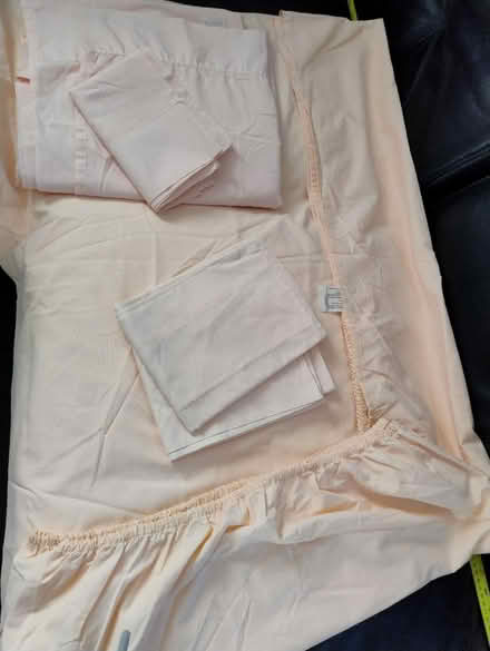 Photo of free Fitted & flat sheets & pillow slips (North Kensington W10) #1