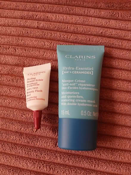 Photo of free Clarins skincare testers (unopened) (E3 3gu) #1