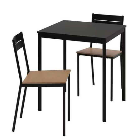 Photo of free Table 67x67 cm + 2x chairs (Lower Clapton E5) #2