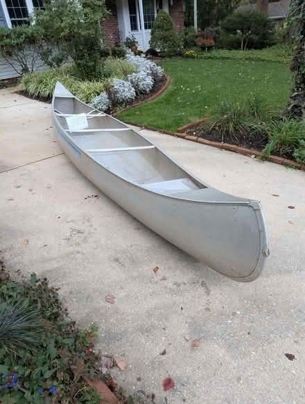 Photo of free 17 ft. Grumman Canoe (North West Newark, DE) #2