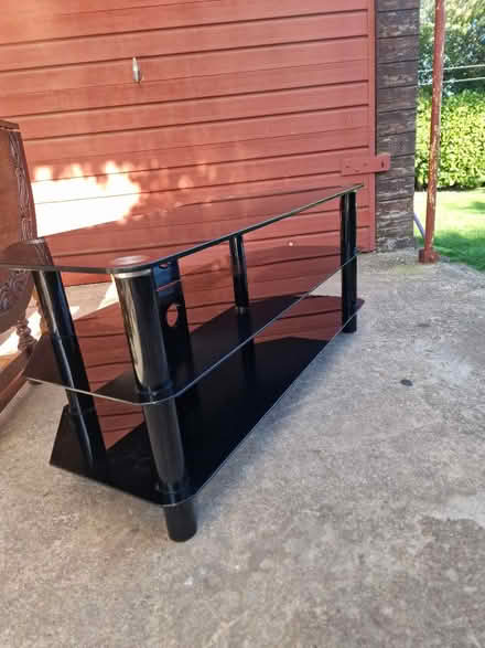 Photo of free Tv table (Leeds, LS10) #3